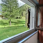 Lumineux 2 Ch Chamonix, Proche Grands Montets, Parking & Locker Apartment *