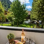 Lumineux 2 Ch Chamonix, Proche Grands Montets, Parking & Locker Apartment Chamonix