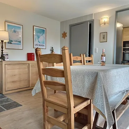 Lumineux 2 Ch Chamonix, Proche Grands Montets, Parking & Locker Apartment
